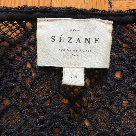 Sézane Black Lace Blouse - Picture 3 of 4